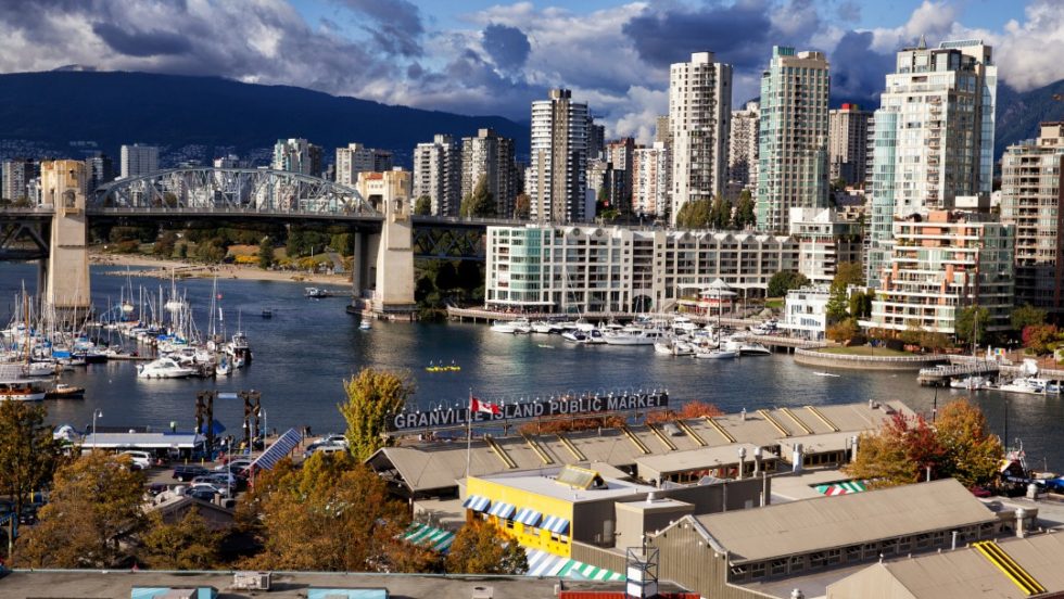 17 Amazing Must-see Attractions To Explore In Vancouver, Bc, Canada 